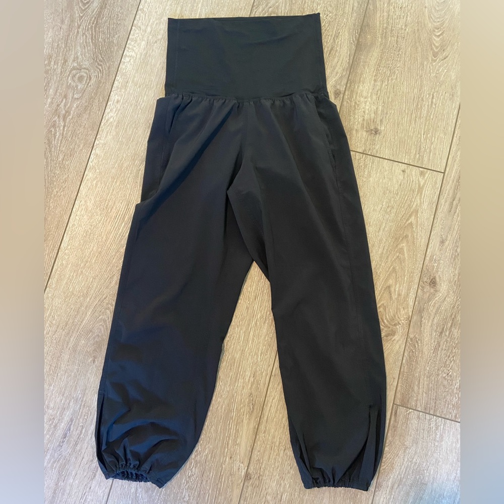 Lululemon Crop Pants
